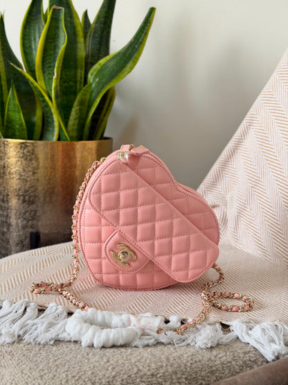 Chanel Heart Bag 18 CM