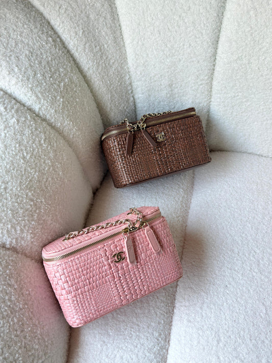 CHANEL 17 CM