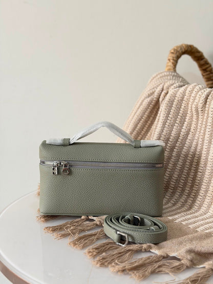 LORO PIANA extra L19
