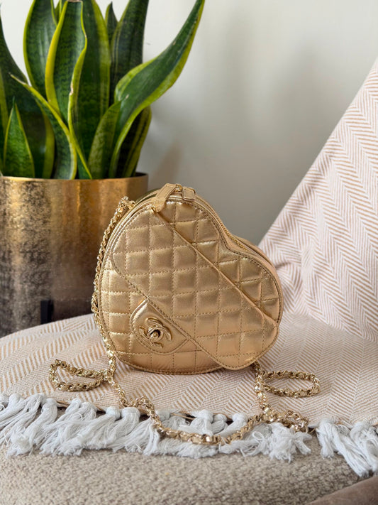 Chanel heart bag 18 CM
