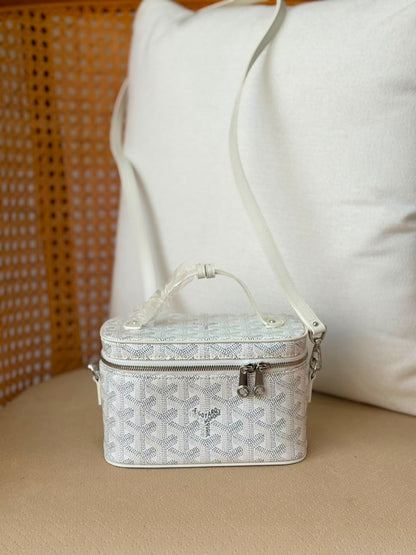 GOYARD makeup 💄 bag 20 CM