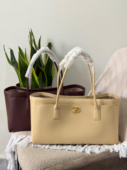 Chanel tote bag 35 CM