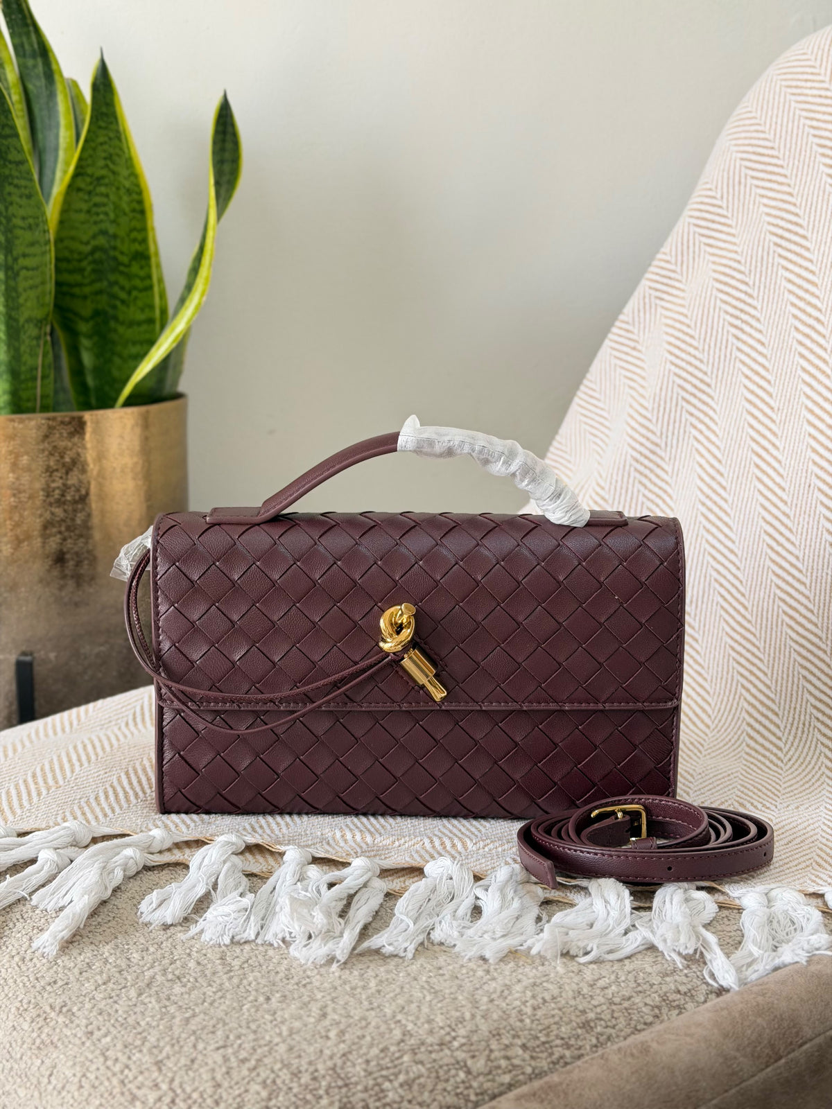 Bottega Veneta Andiamo clutch 24 CM