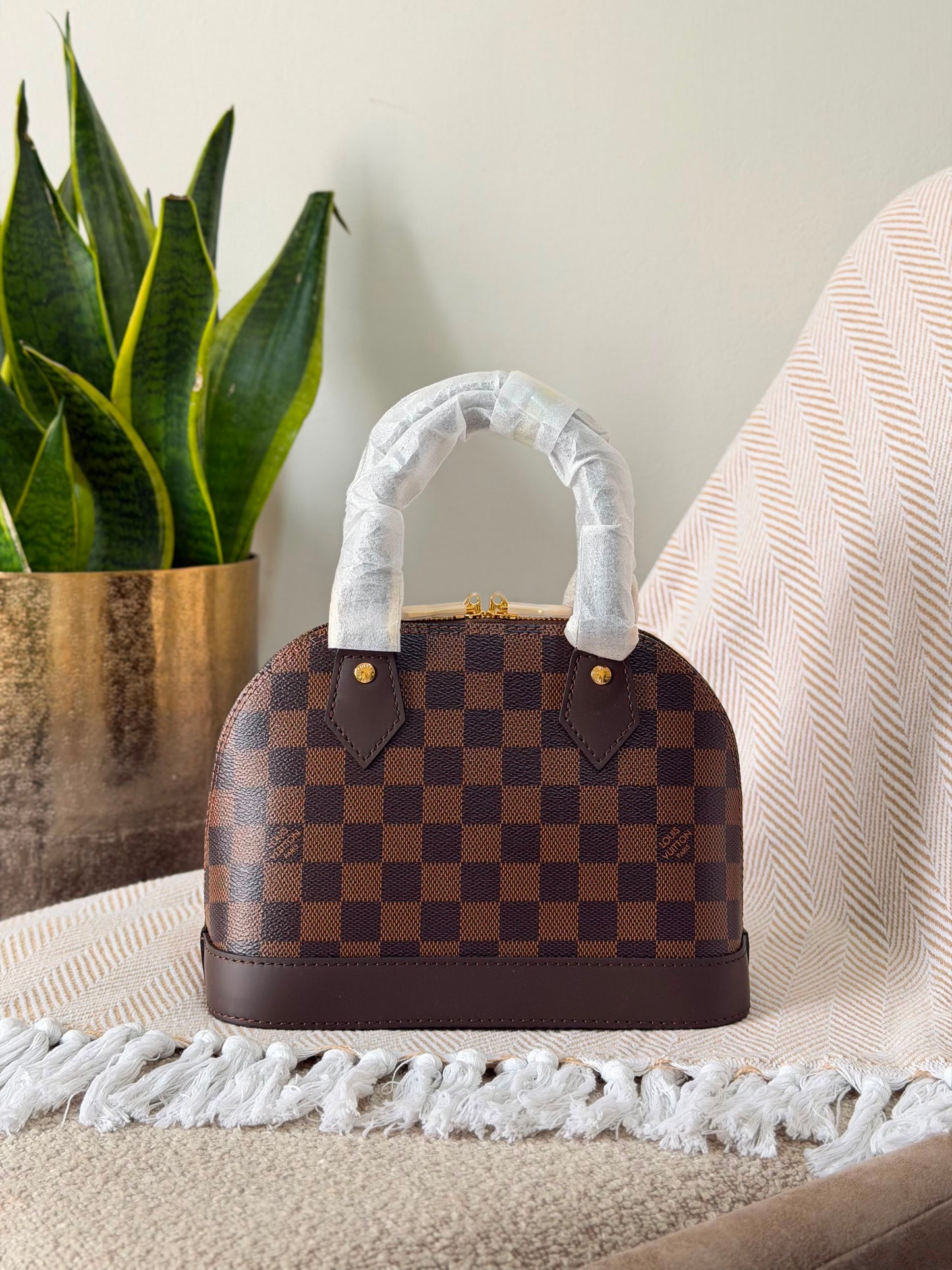 Louis vuitton 23 CM