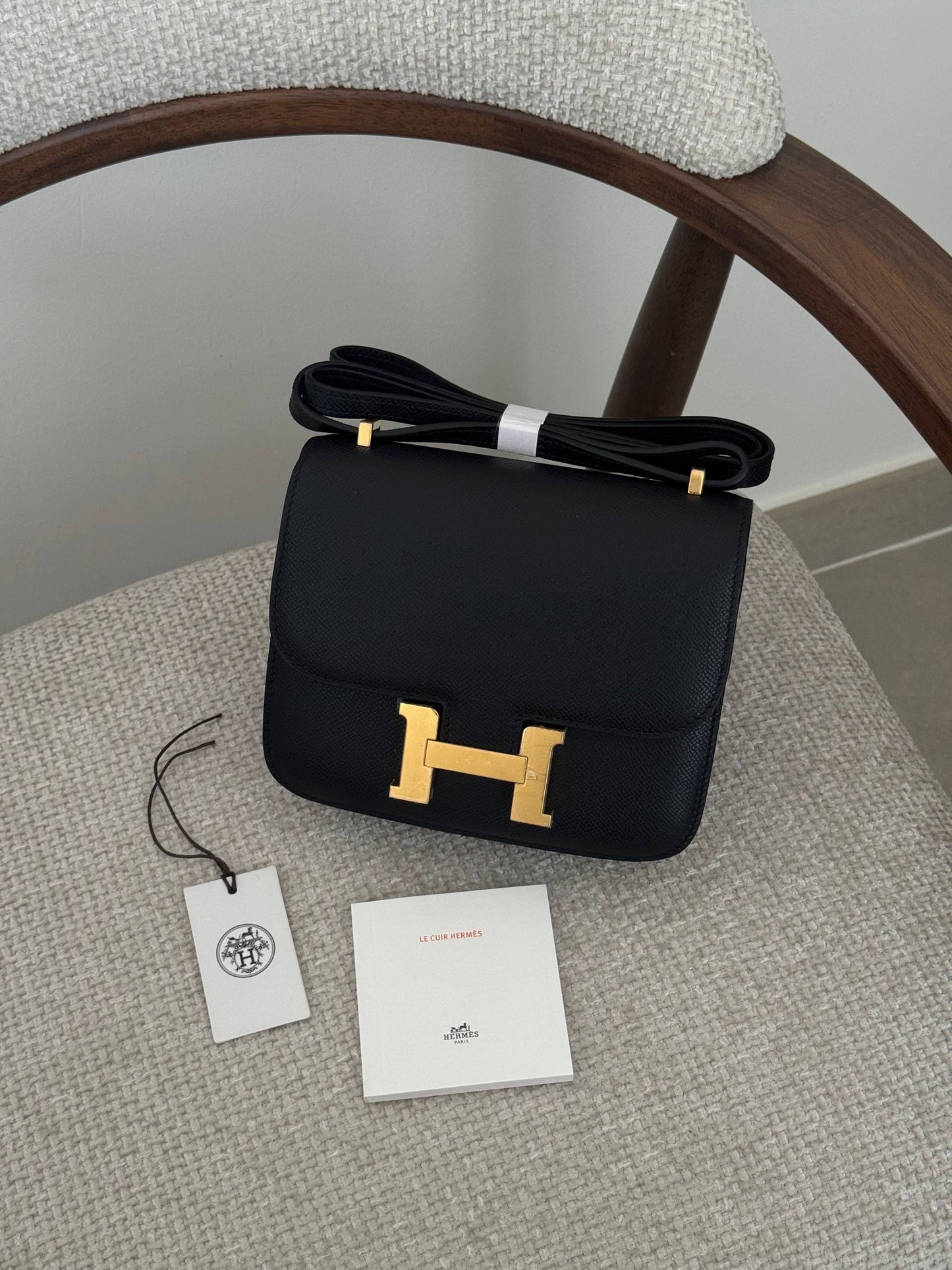 HERMES constance 18 CM 🧵