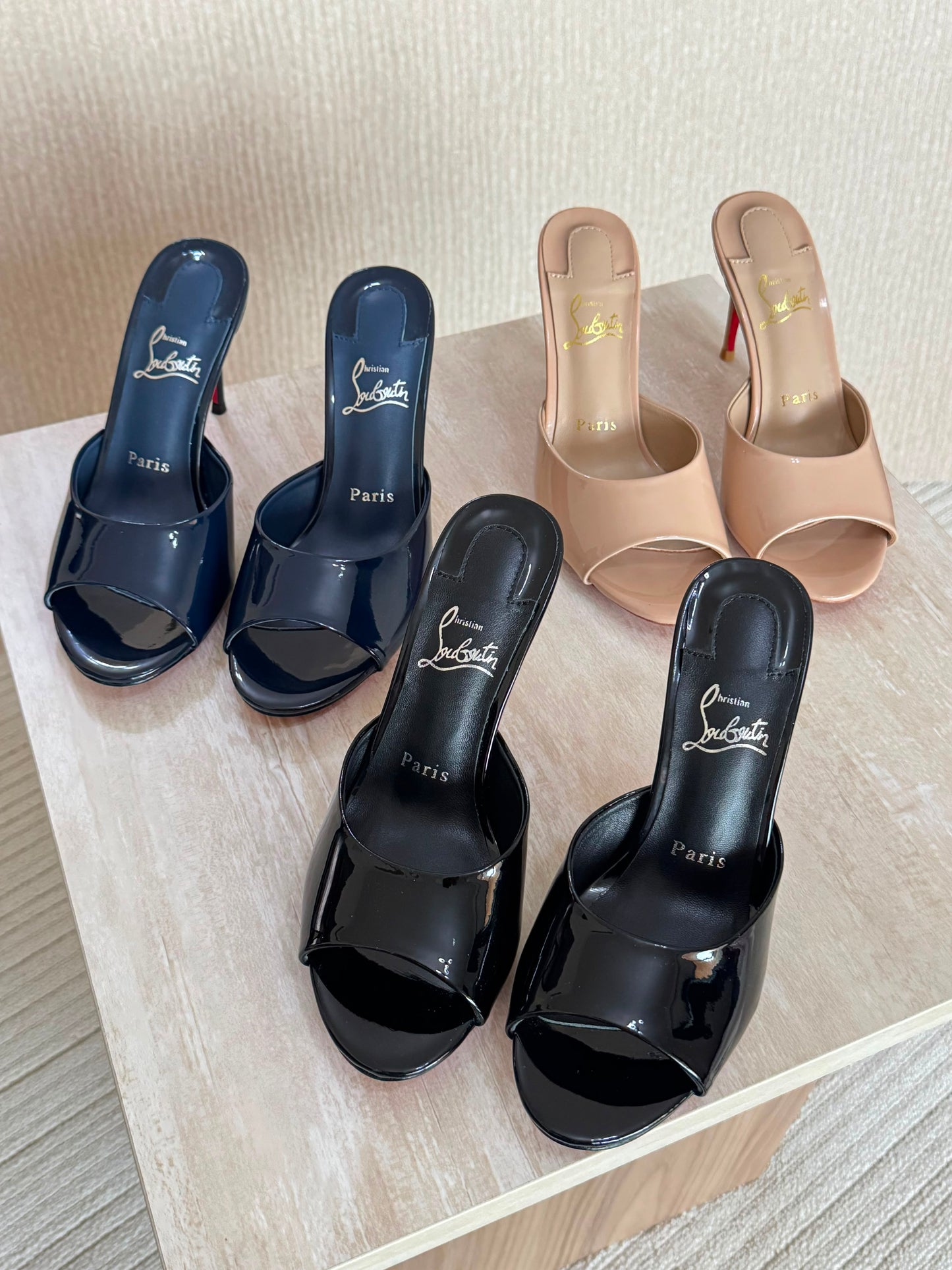 CHRISTIAN LOUBOUTIN