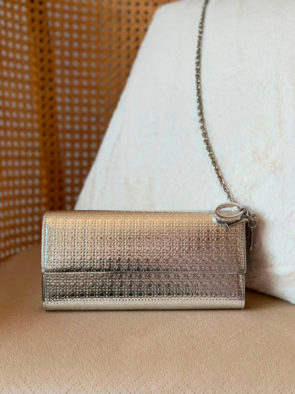 DIOR clutch