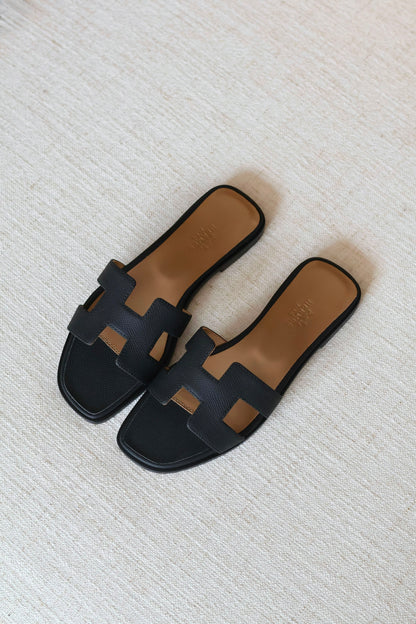 Hermès Oran sandals