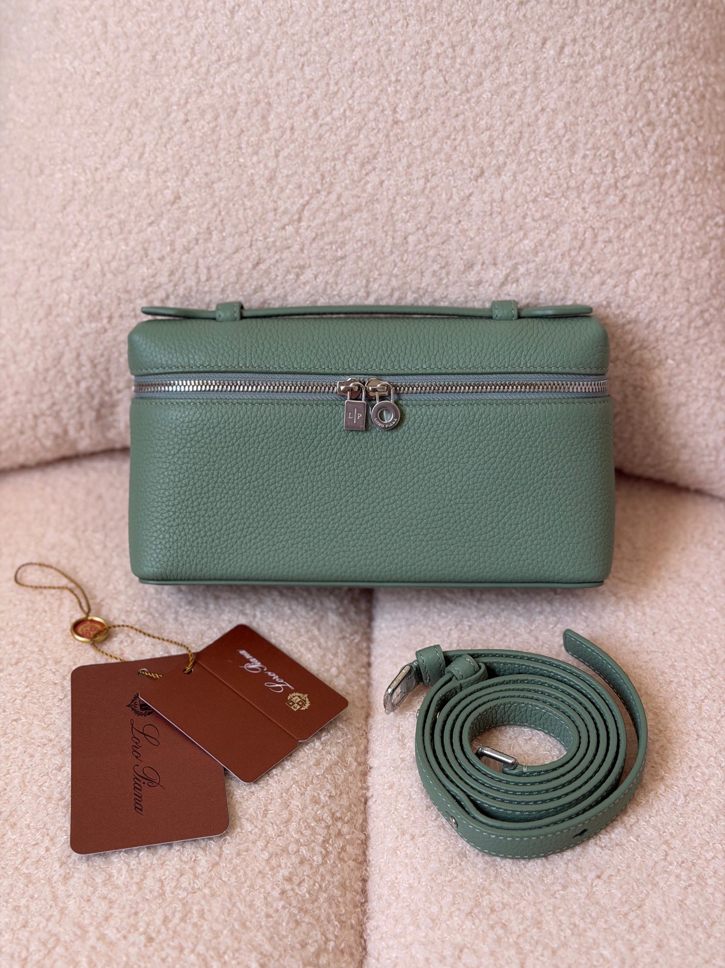 Loro piana LP19 calfskin