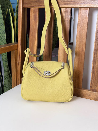 Hermès Mini Lindy bag