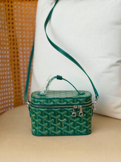 GOYARD makeup 💄 bag 20 CM