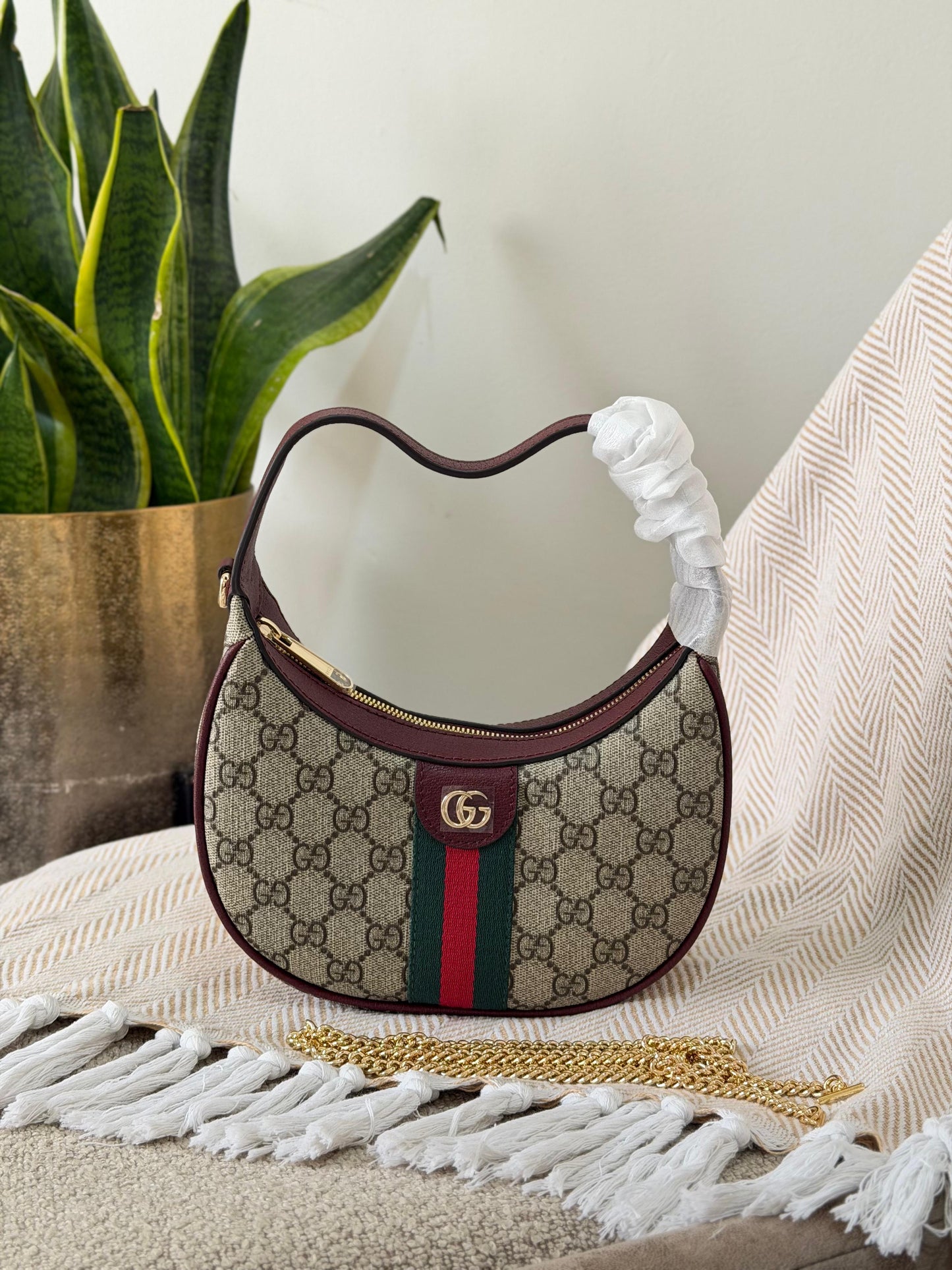 Gucci 21 CM