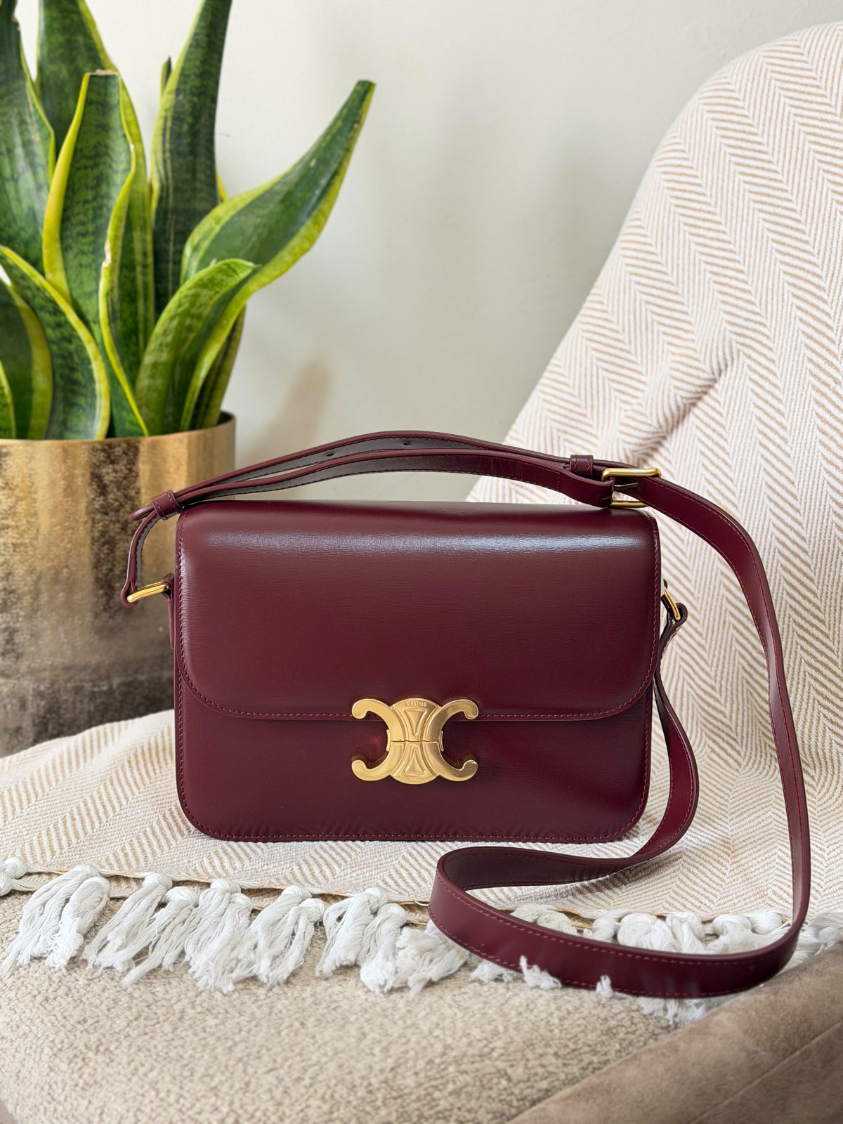 CELINE triomphe bag 22 CM
