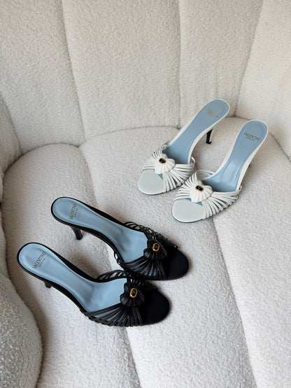 Valentino Garavani Coeur Royal
