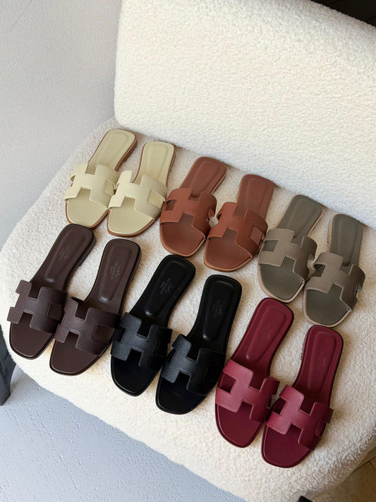 HERMES oran sandal