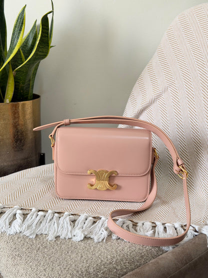 CELINE triomphe 18 CM