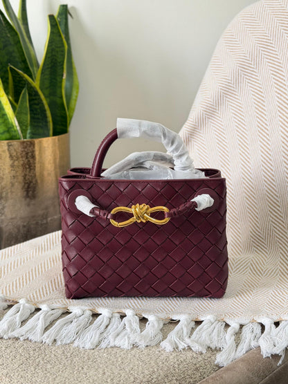 New collection BOTTEGA 20 CM
