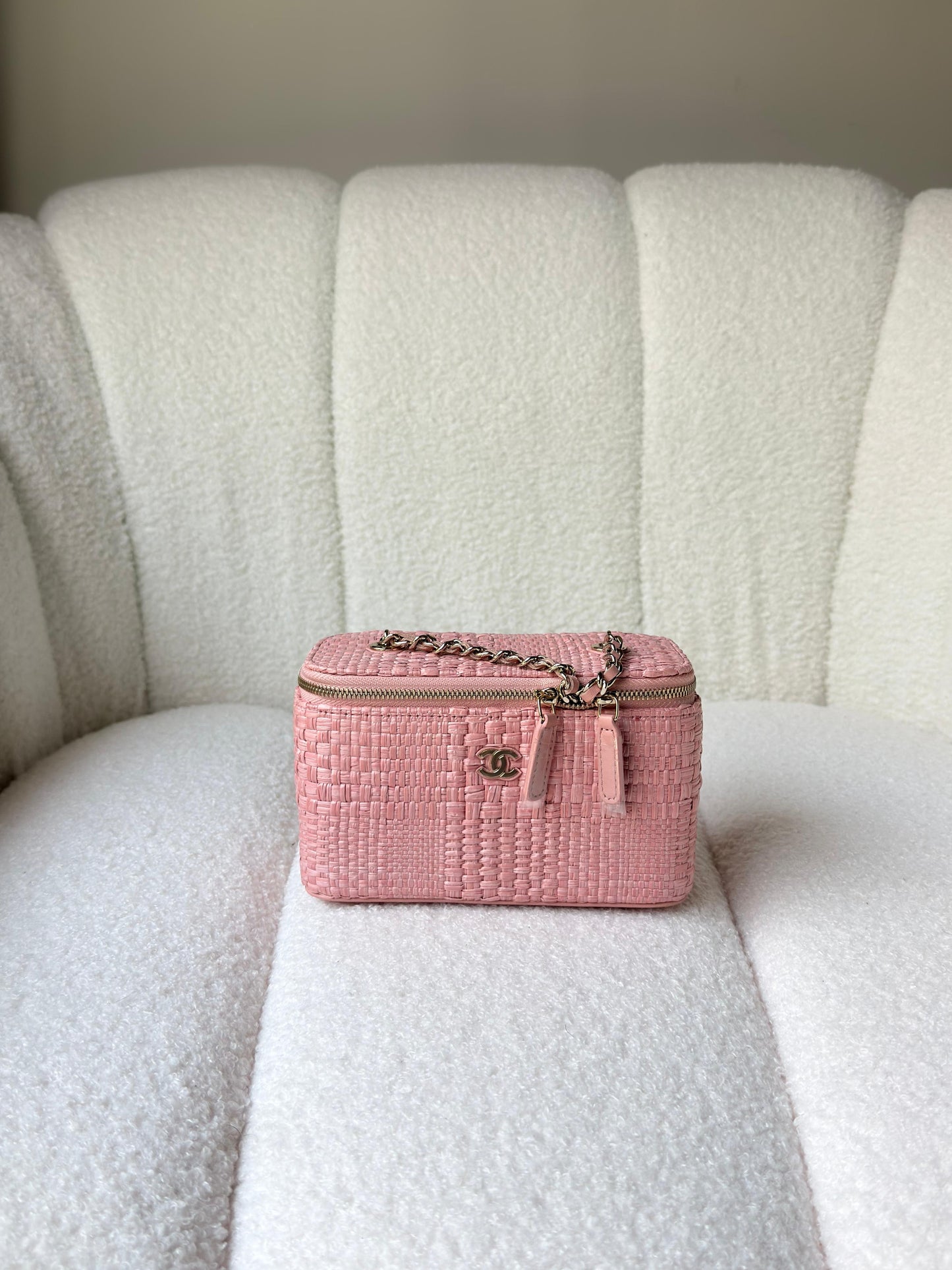 CHANEL 17 CM