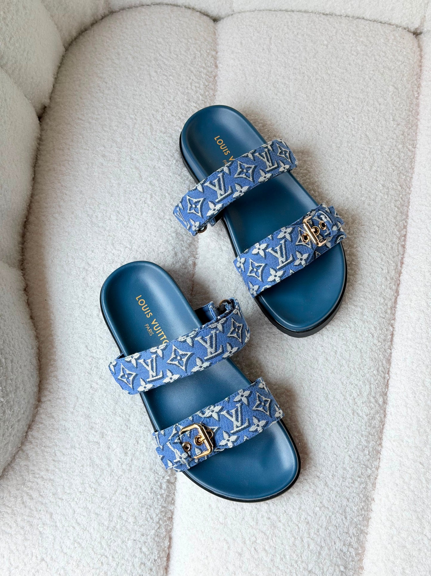 Louis Vuitton Bom Dia Flat Comfort Mules