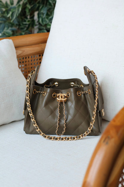 CHANEL 25 mini HOBO VIP quality