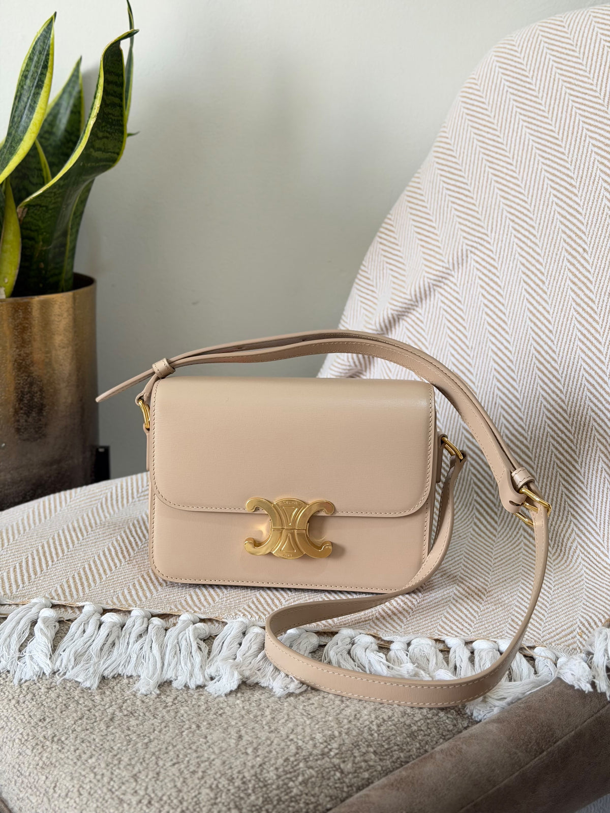 CELINE triomphe 18 CM