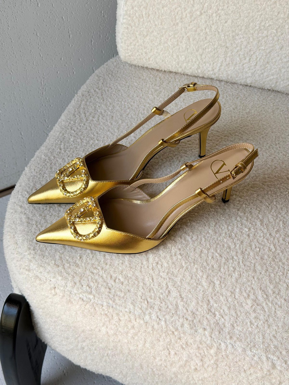 Valentino Garavani VLogo Signature Slingback Pumps