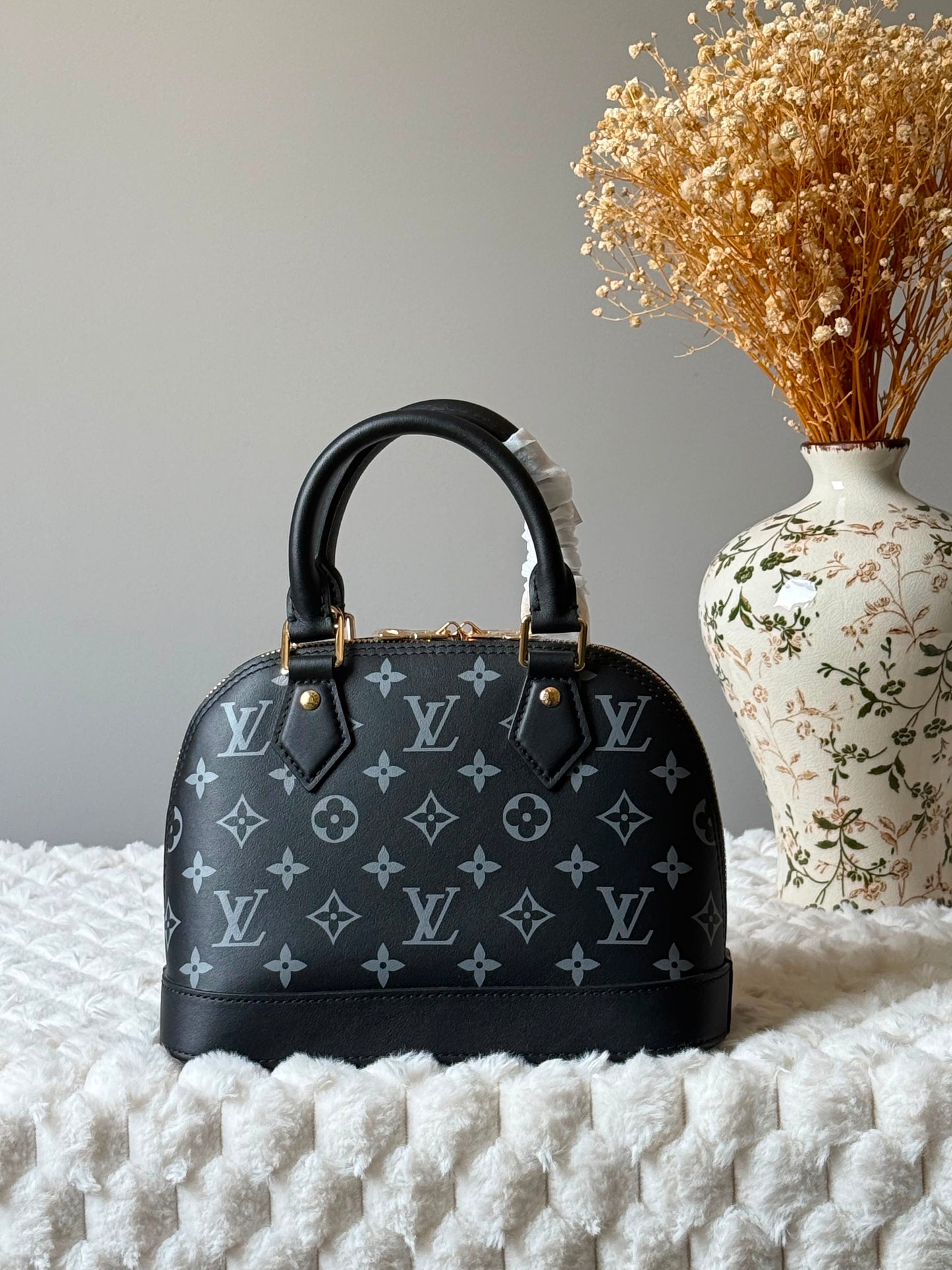 Louis Vuitton Alma BB bags