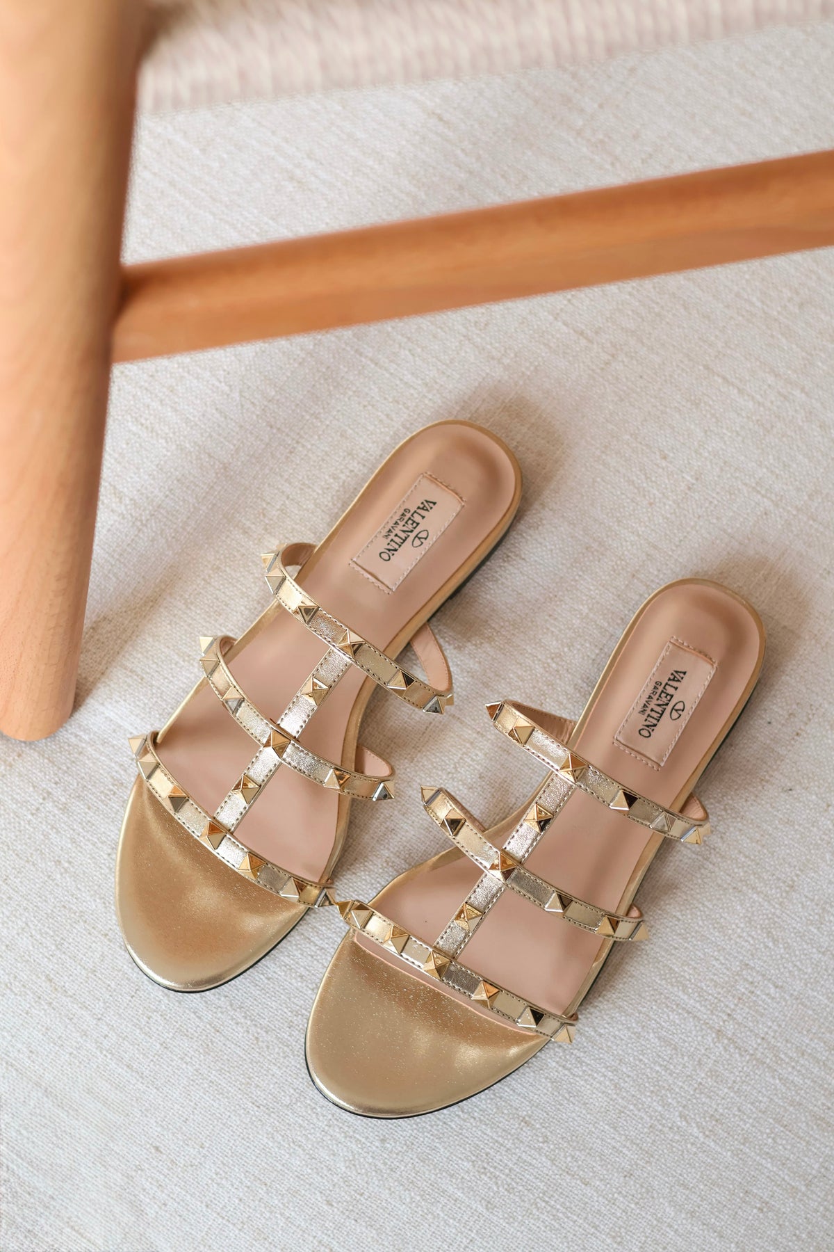 Valentino Garavani Rockstud Slide Sandals