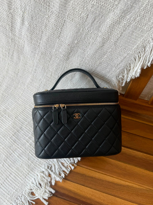 Chanel makeup 💄 bag