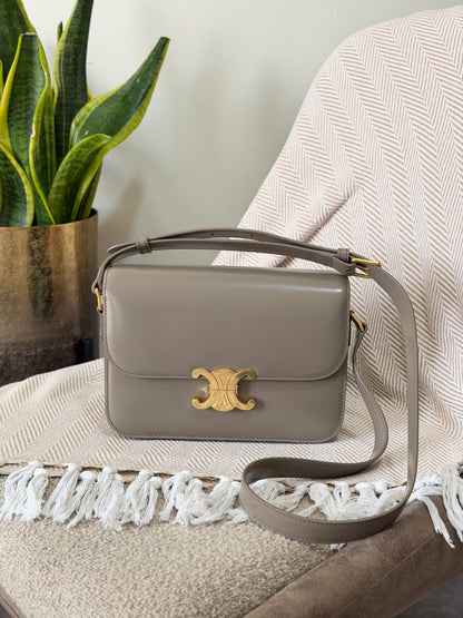 CELINE triomphe bag 22 CM